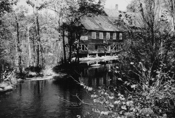 Hadley-Upton Mill 1930s