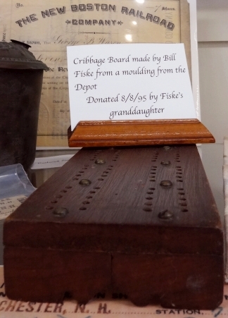 cribbage board made by Bill Fiske