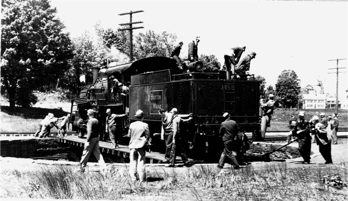 Railroad turntable